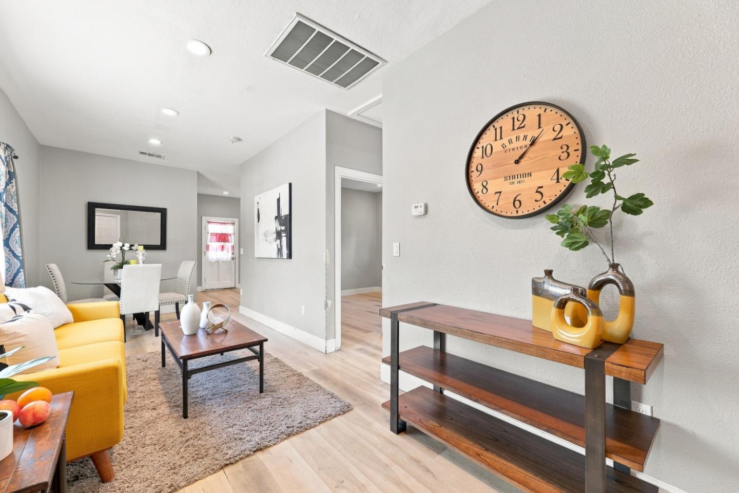 945 Cinnabar ST, SanJose, CA 95126, Photo 6