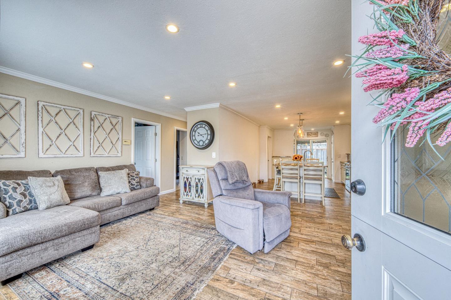 10941 Axtell ST, Castroville, CA 95012, Photo 2