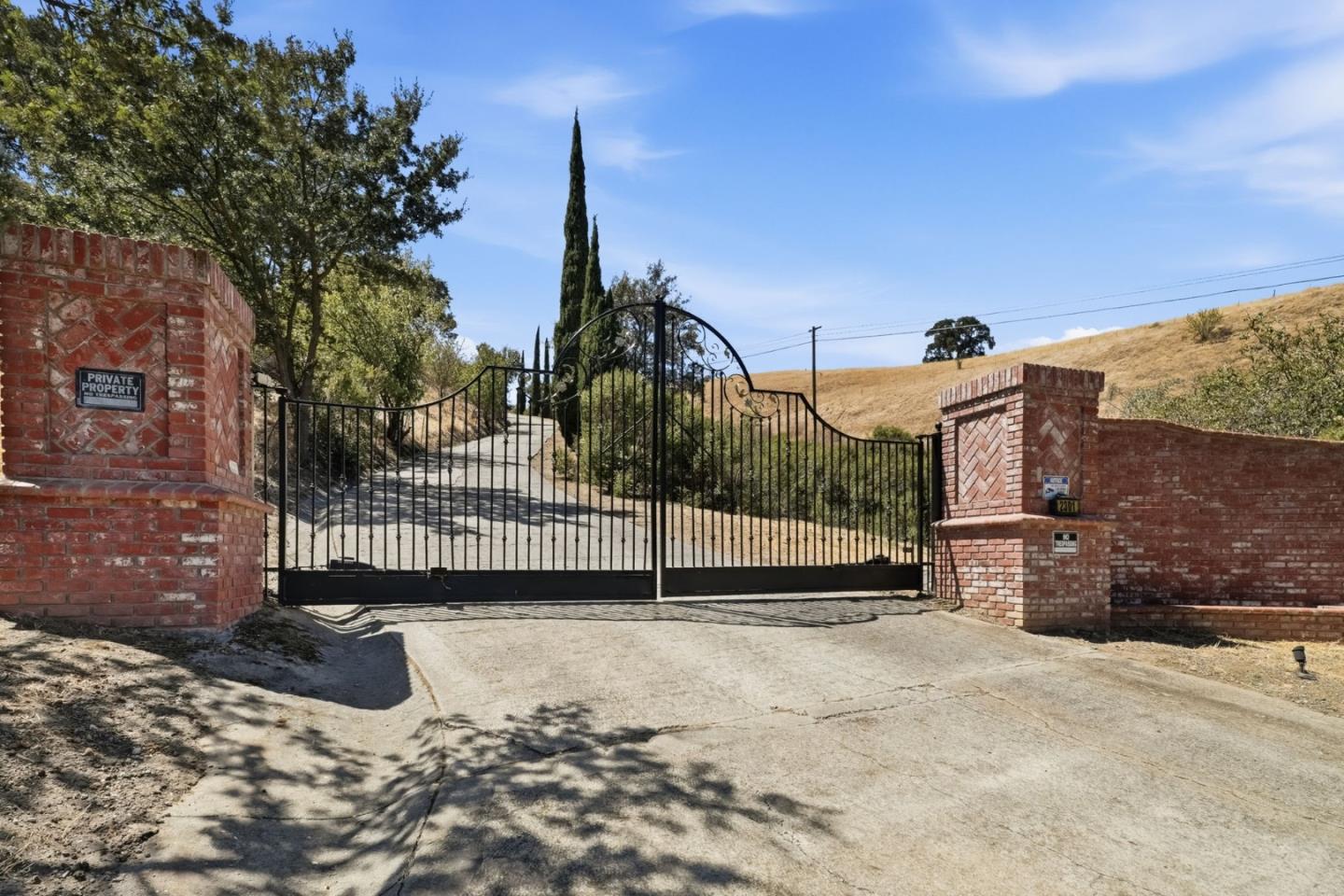 Hess RD, Concord, CA 94521, Photo 2