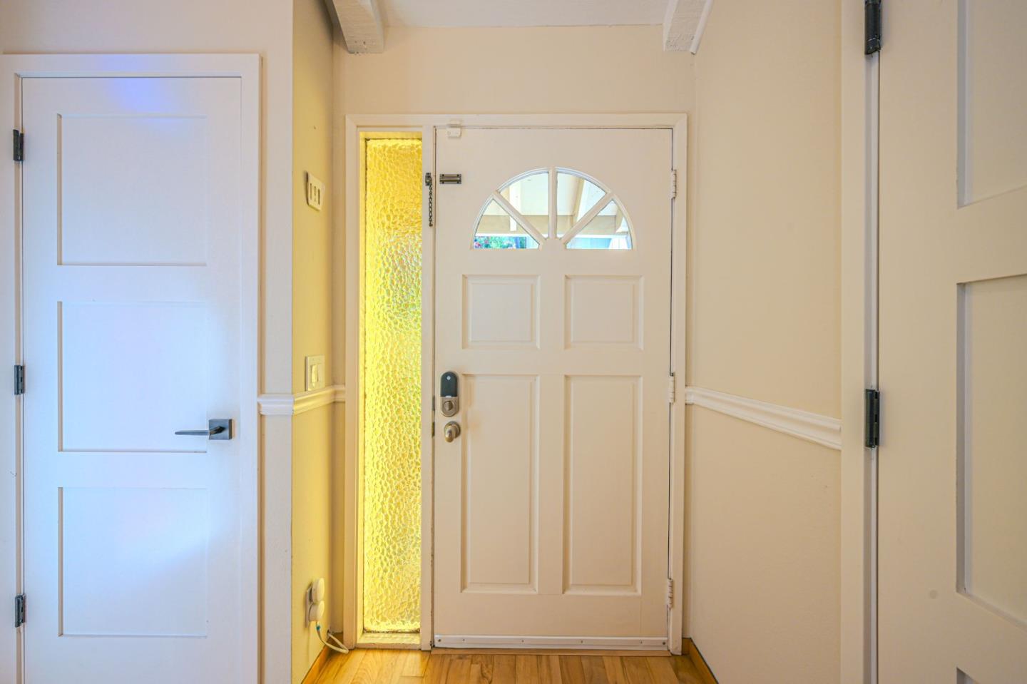10112 Adelheid, Cupertino, CA 95014, Photo 6