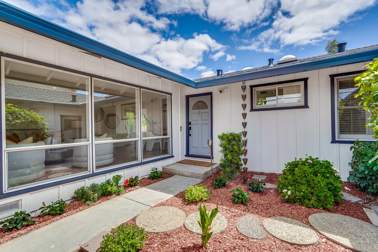 10390 N Blaney AVE, Cupertino, CA 95014, Photo 4