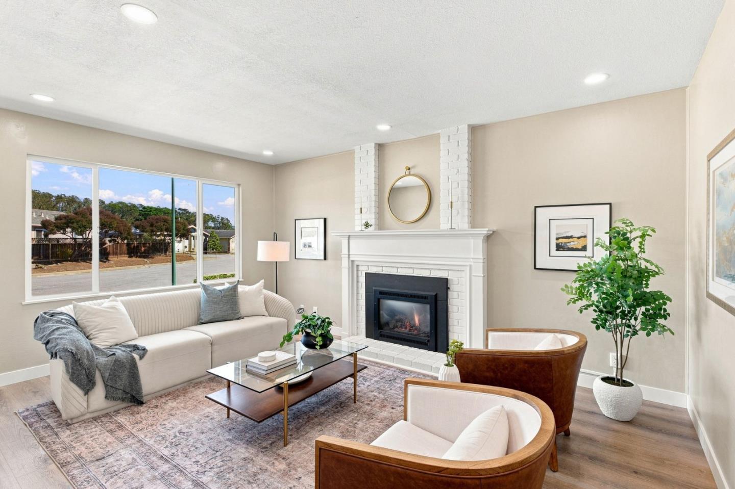 301 Shelter Cove Dr, ElGranada, CA 94019, Photo 6
