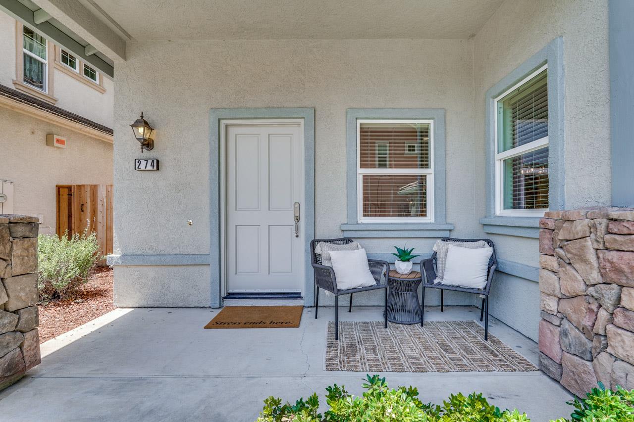 274 Skyview CT, MountainView, CA 94043, Photo 3