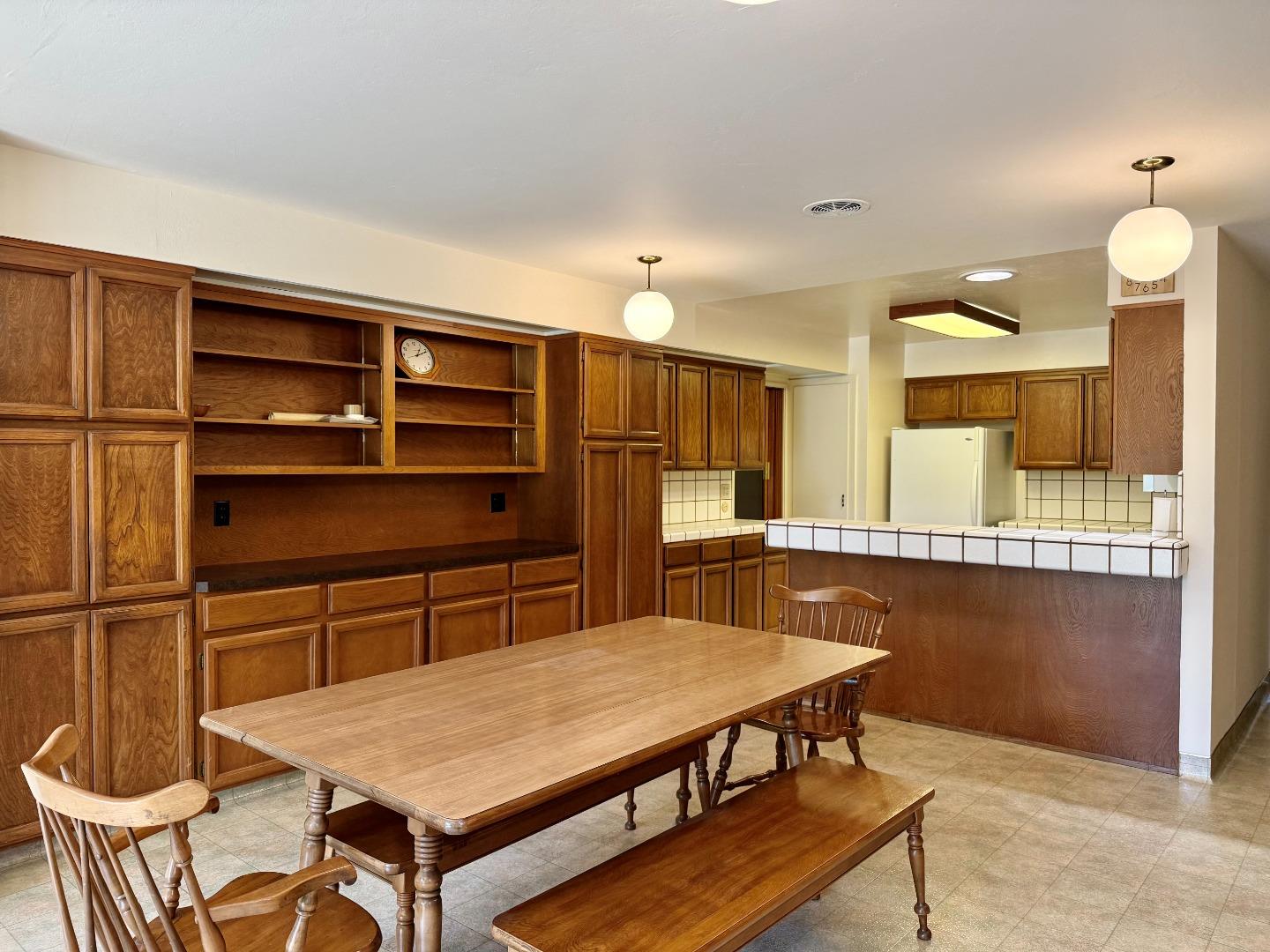 631 W Alisal ST, Salinas, CA 93901, Photo 3