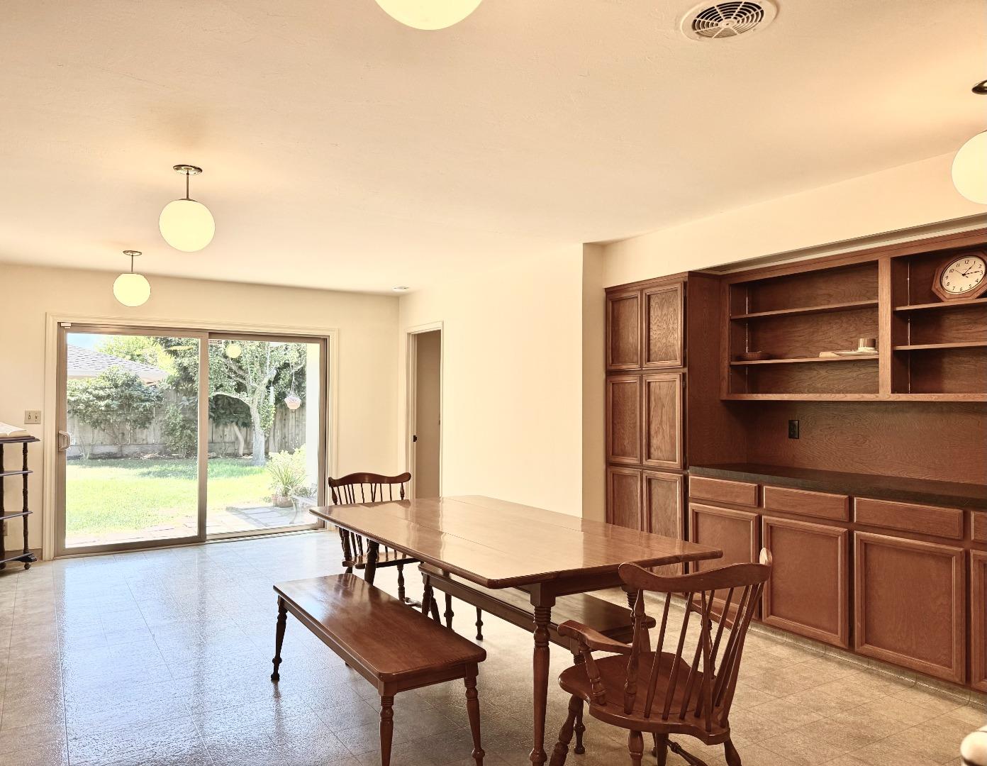 631 W Alisal ST, Salinas, CA 93901, Photo 4