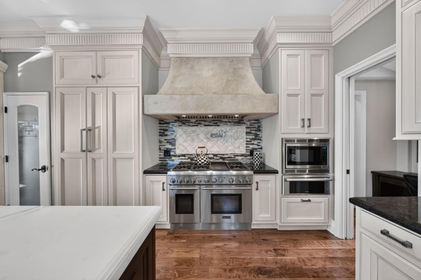 15301 Robin Anne LN, MonteSereno, CA 95030, Photo 7
