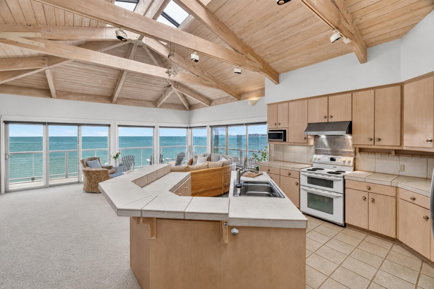 22800 E Cliff DR, SantaCruz, CA 95062, Photo 3