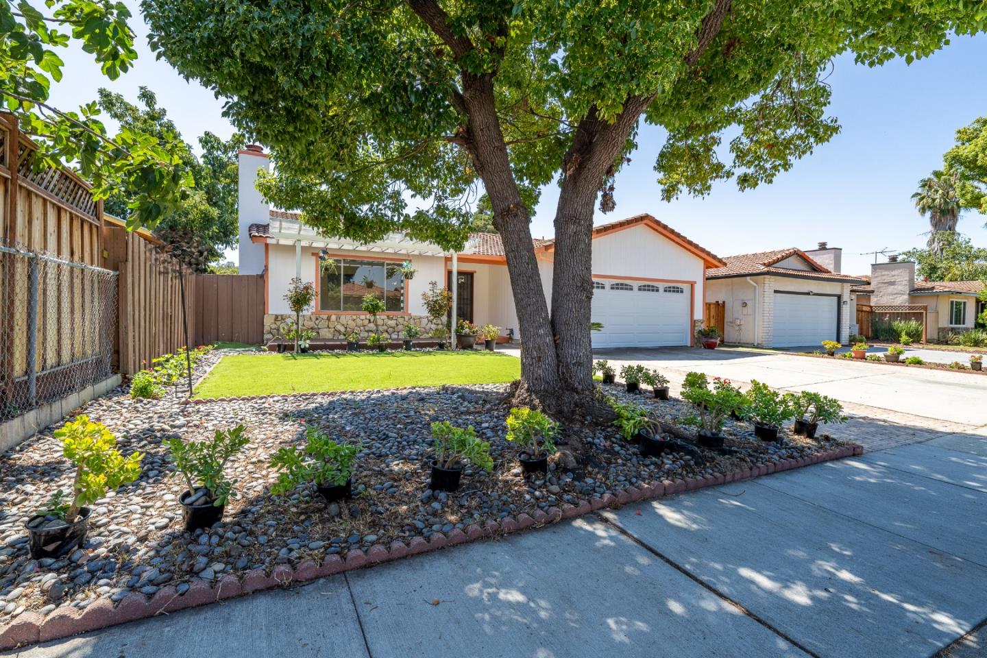 3284 Faith CT, SanJose, CA 95127, Photo 2