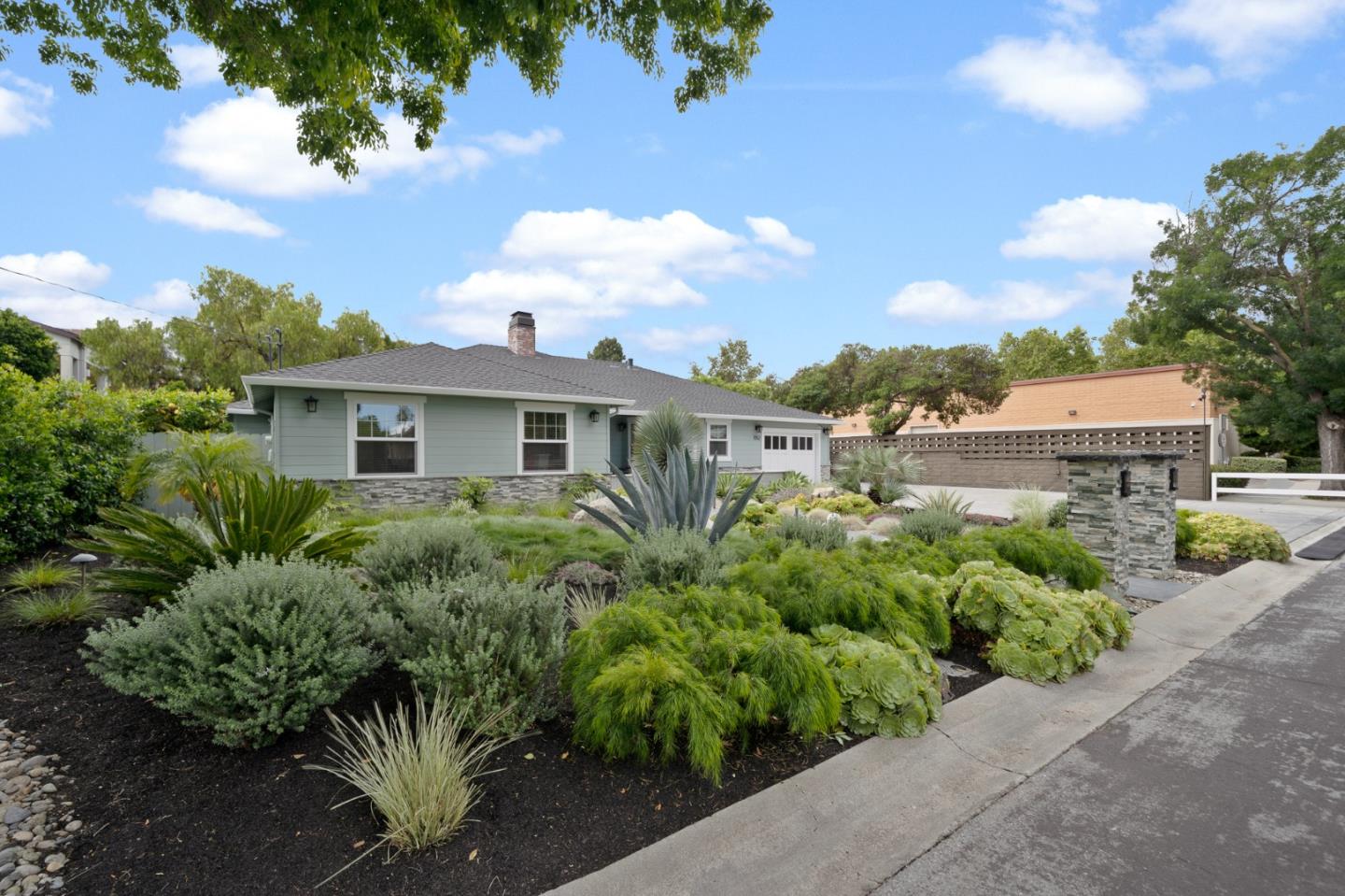 1052 Mcbain AVE, Campbell, CA 95008, Photo 2