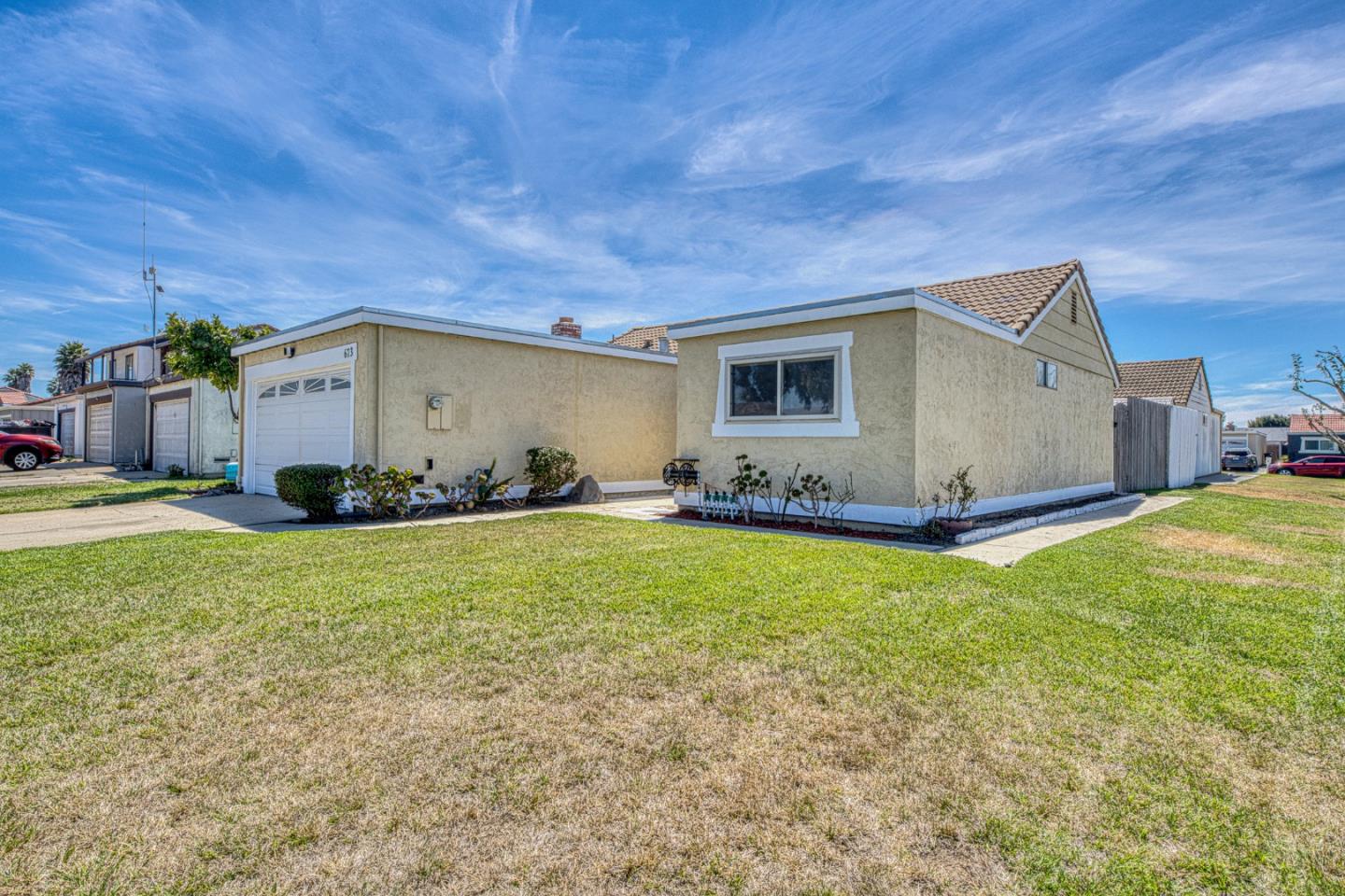 673 Alvarado CT, Salinas, CA 93907, Photo 2