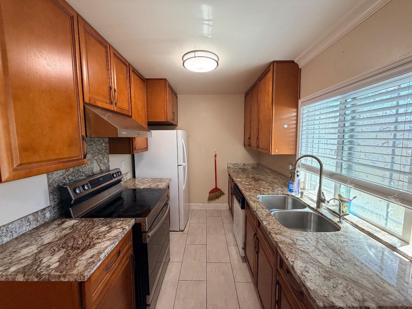92 Hemlock LN, Milpitas, CA 95035, Photo 7