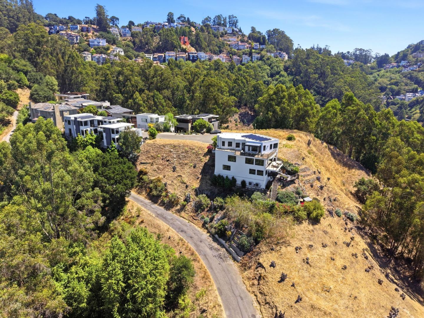 21 Jewel CT, Oakland, CA 94611, Photo 6