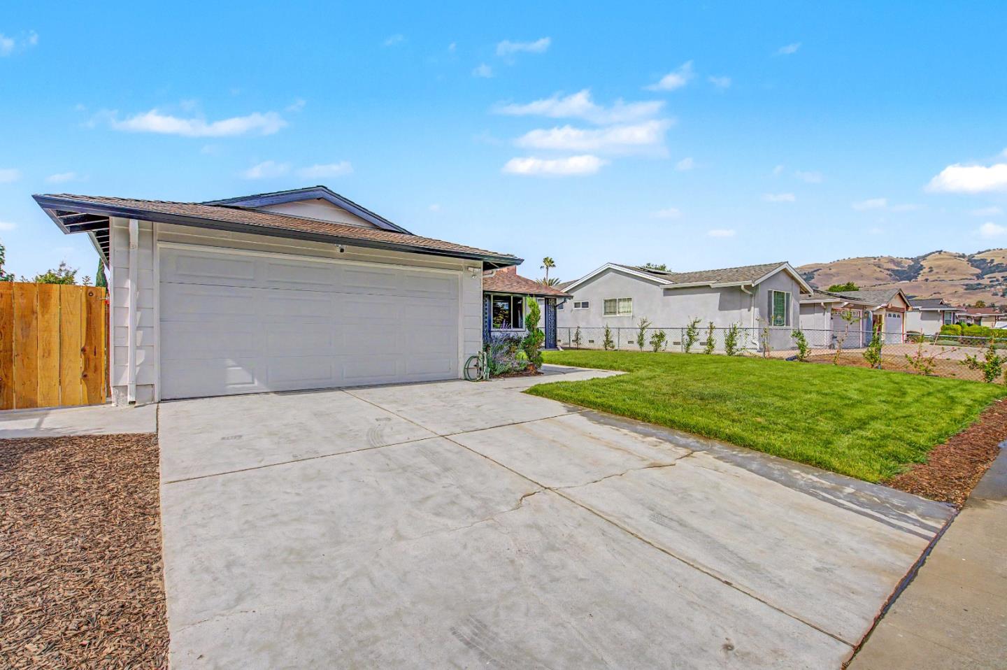 2945 Castleton DR, SanJose, CA 95148, Photo 3