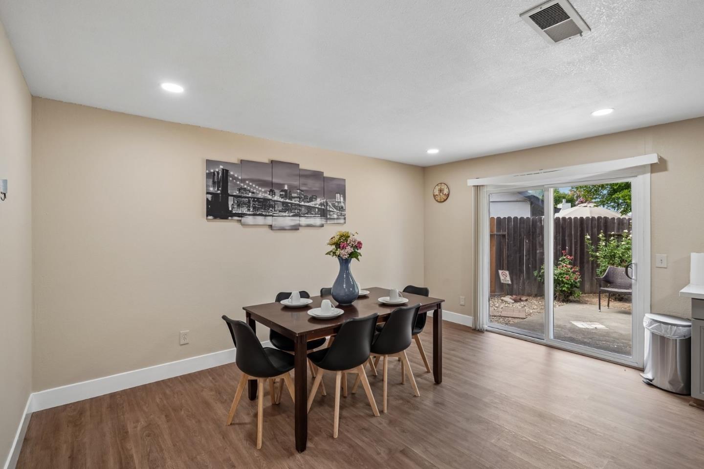 9021 Posada WAY, Sacramento, CA 95826, Photo 5