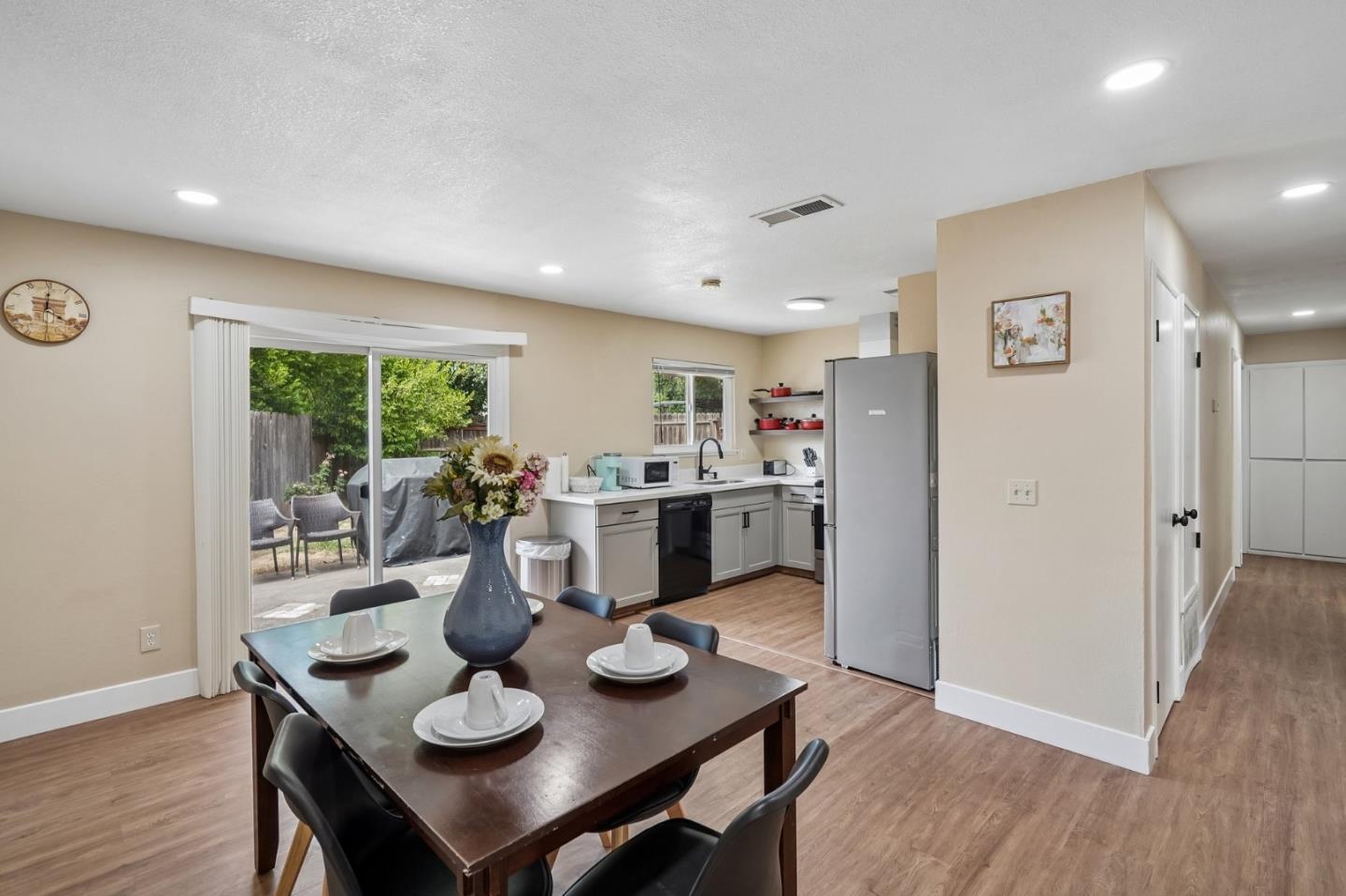 9021 Posada WAY, Sacramento, CA 95826, Photo 7