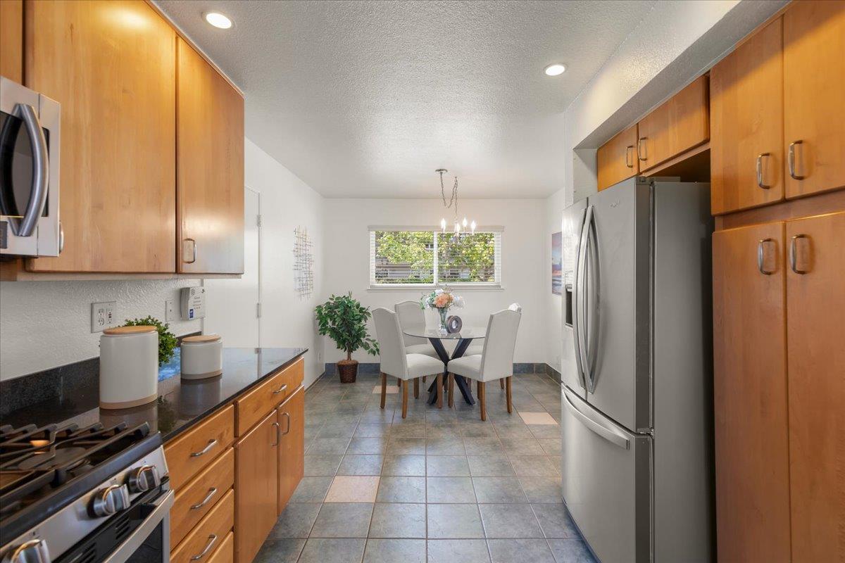 1508 Wildrose WAY, MountainView, CA 94043, Photo 6