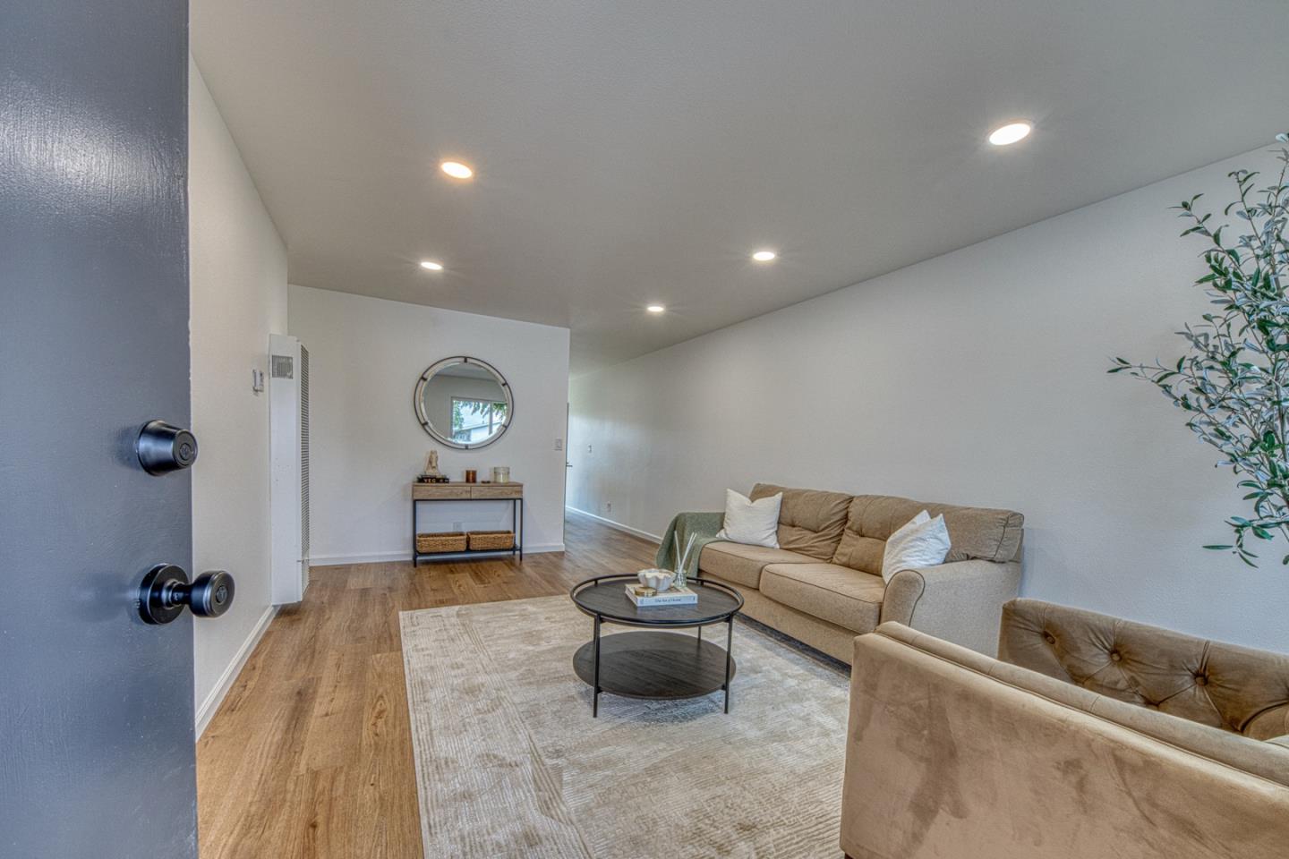 520 Calaveras DR, Salinas, CA 93906, Photo 4