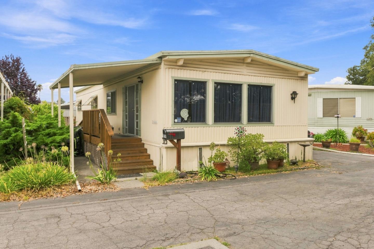 1555 Merrill ST 176, SantaCruz, CA 95062, Photo 2