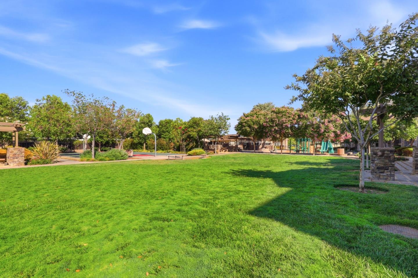 143 Sapphire LN, MorganHill, CA 95037, Photo 6