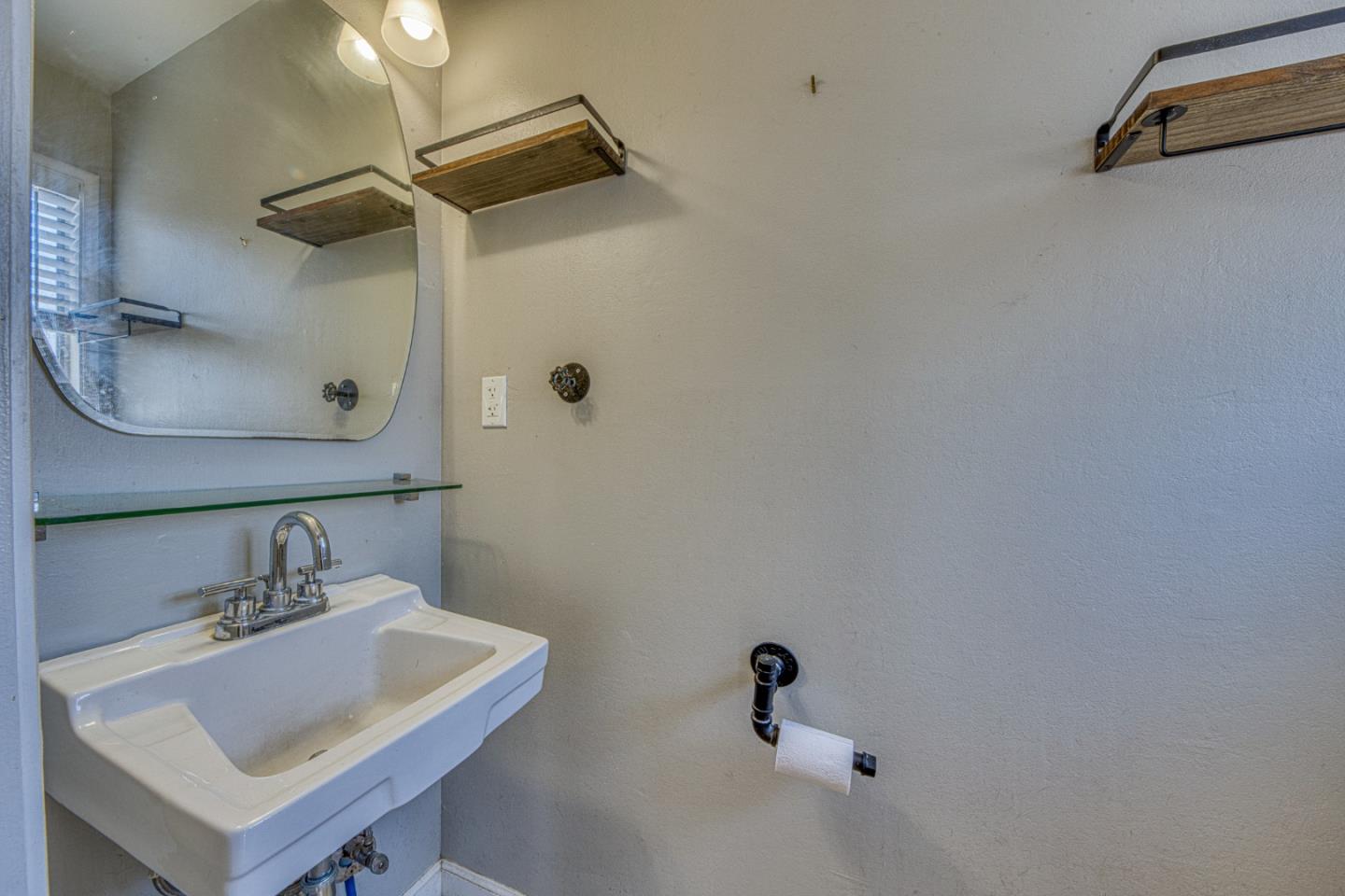 665 Paradise Rd # B, Elkhorn, CA 93907 photo 25