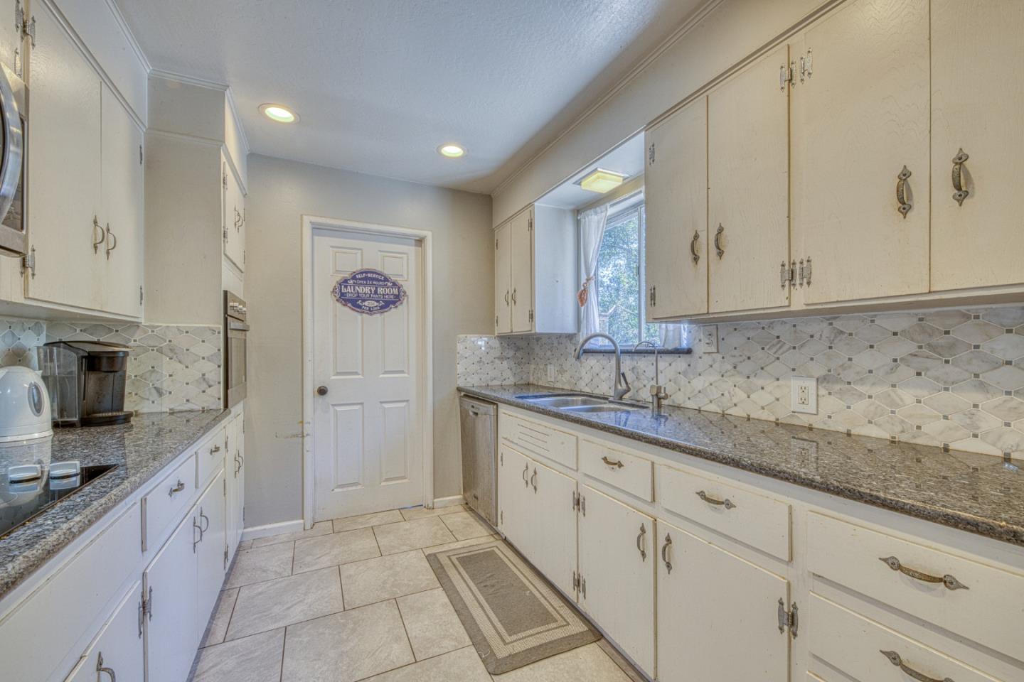 665 Paradise Rd # B, Elkhorn, CA 93907 photo 9