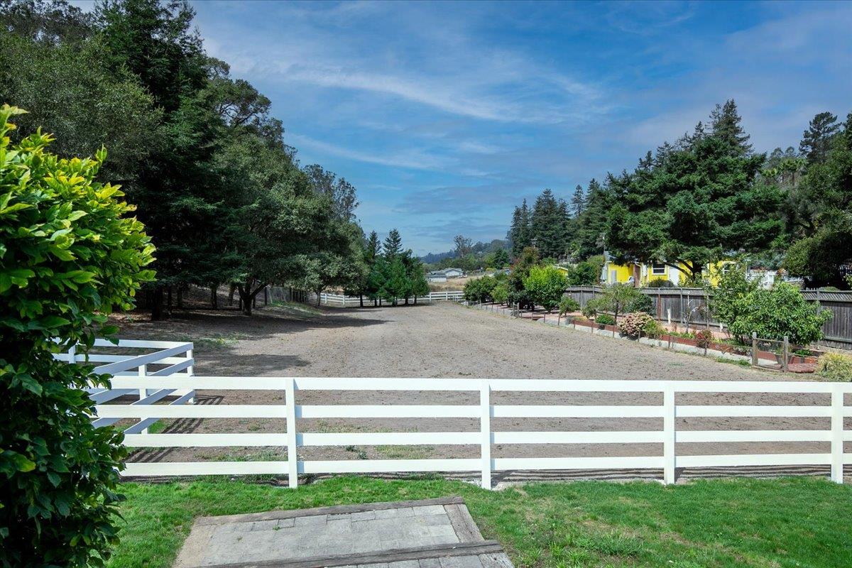 800 Lewis RD, RoyalOaks, CA 95076, Photo 4