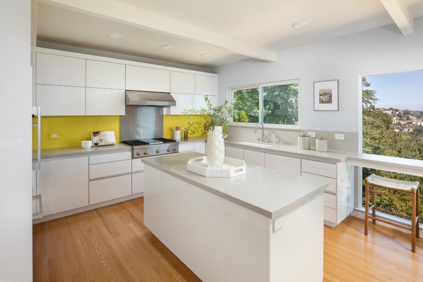 76 Coronado AVE, SanCarlos, CA 94070, Photo 6