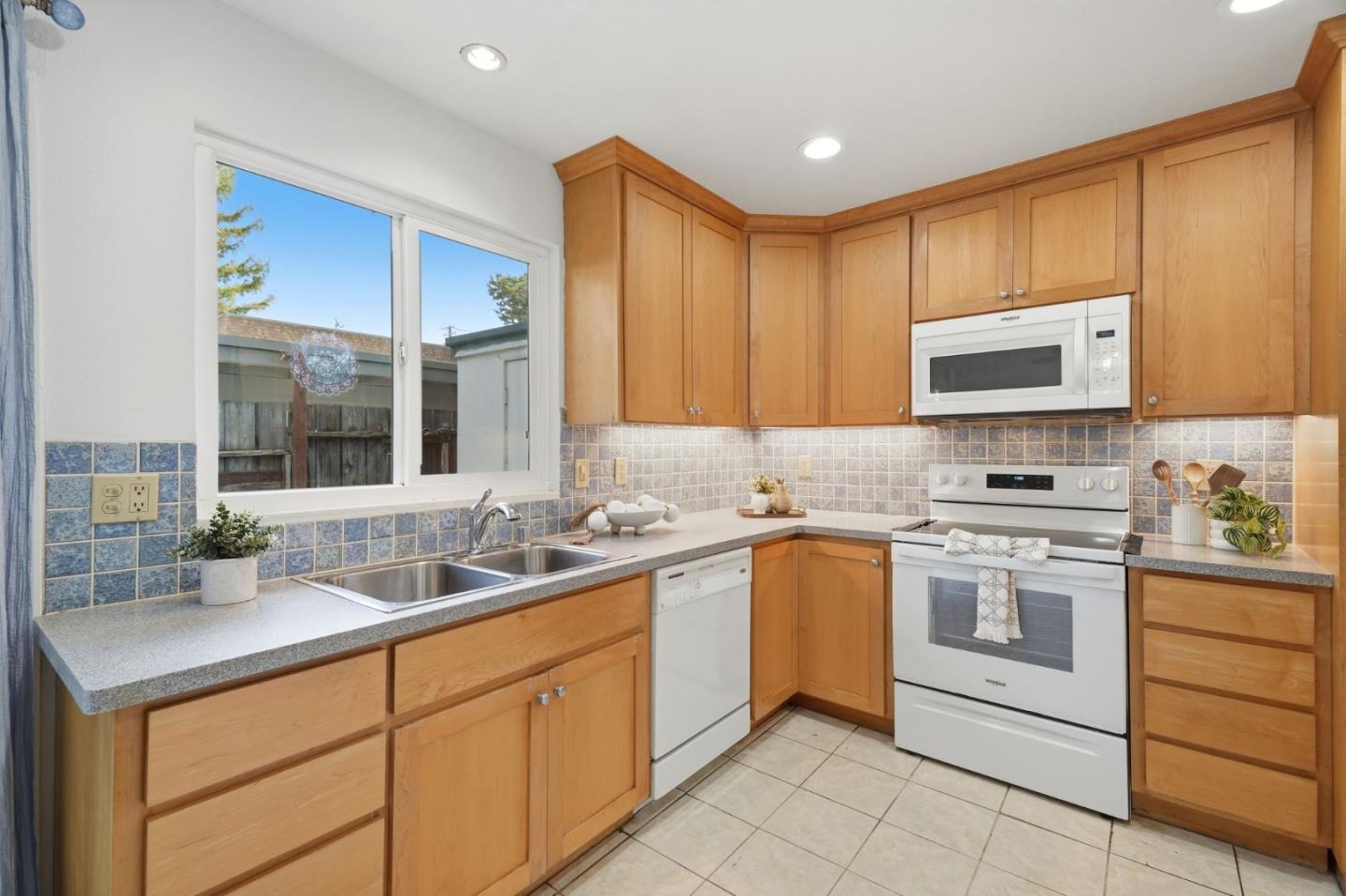 139 Aguacate CT, SanJose, CA 95116, Photo 6