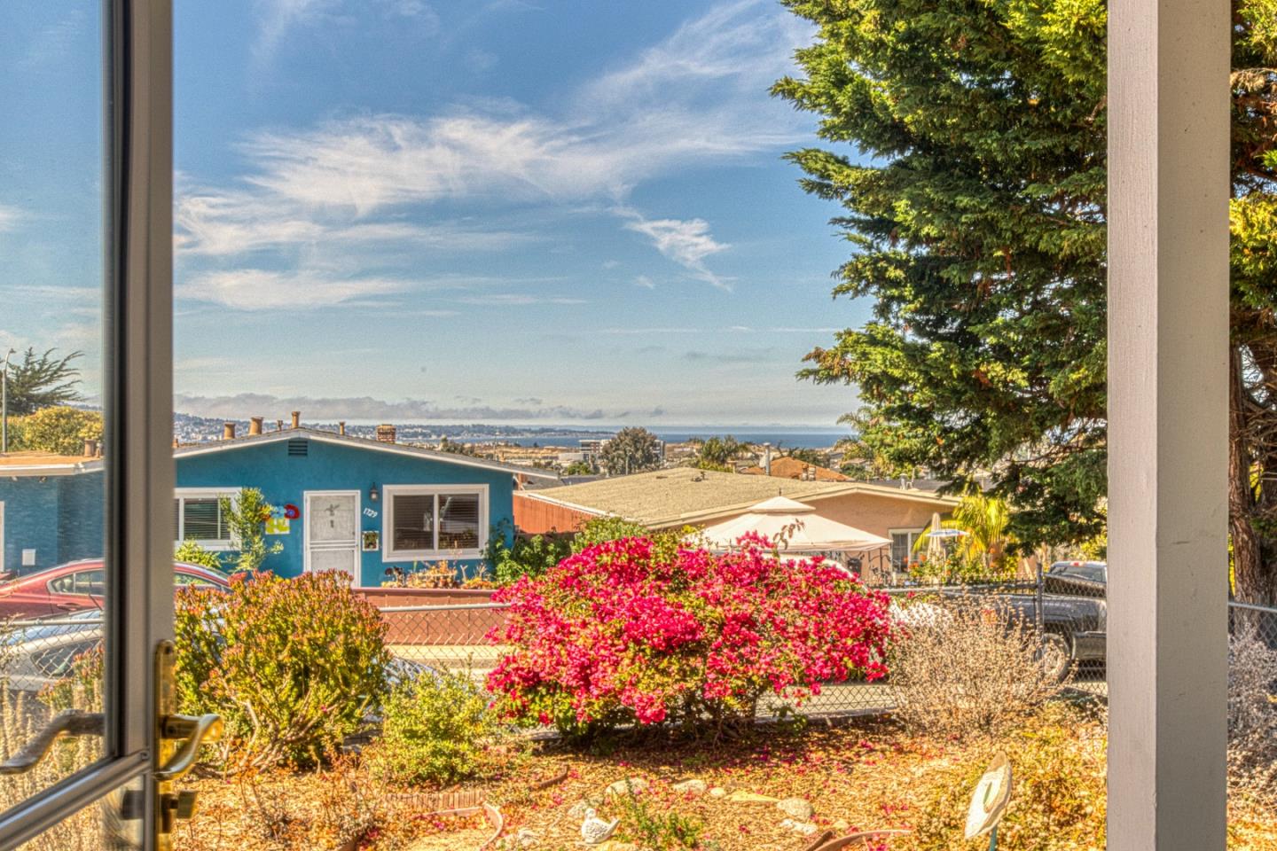 1730 Darwin ST, Seaside, CA 93955, Photo 2