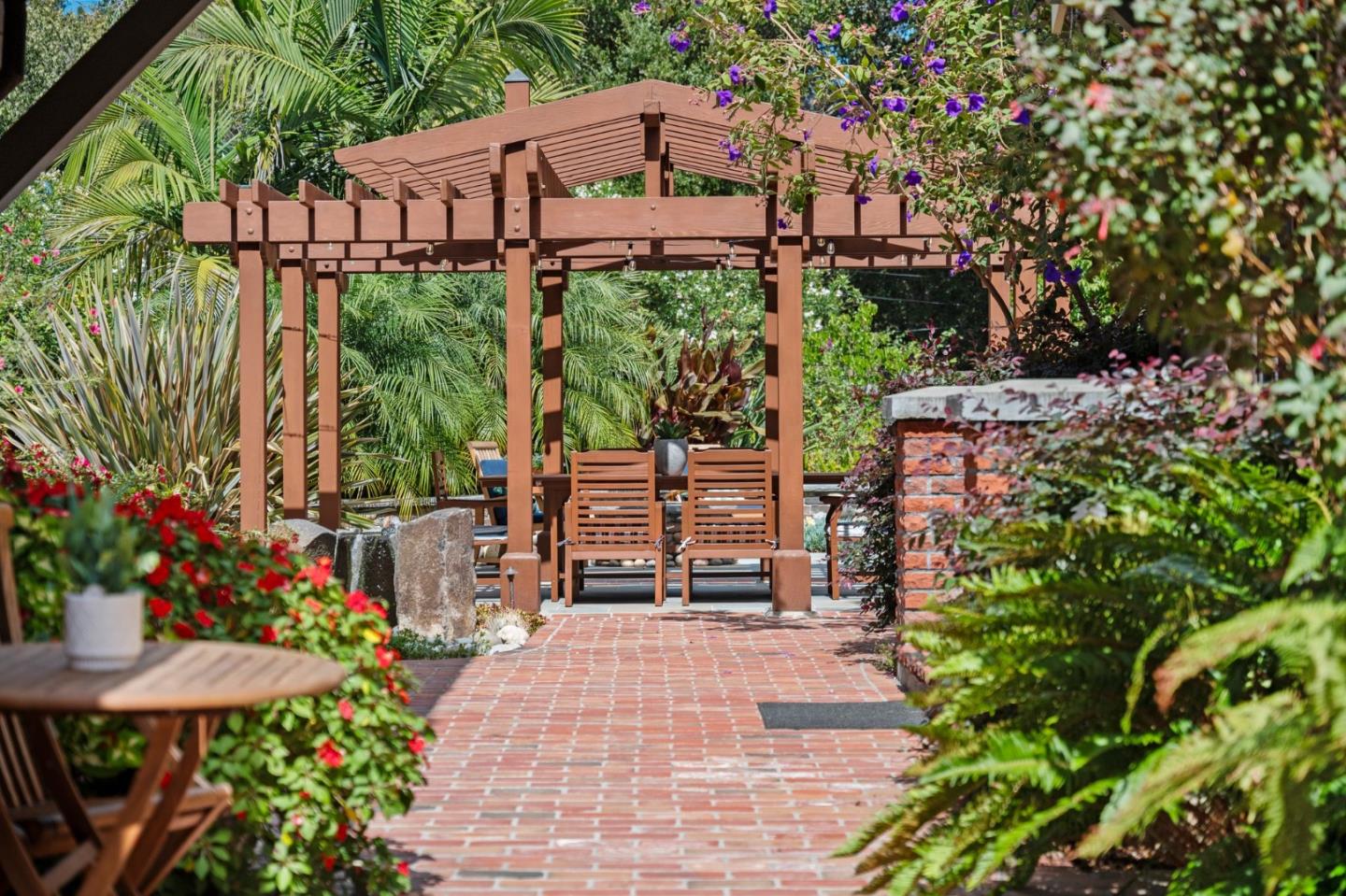 1301 BRYANT ST, PALO ALTO, CA 94301  Photo 14