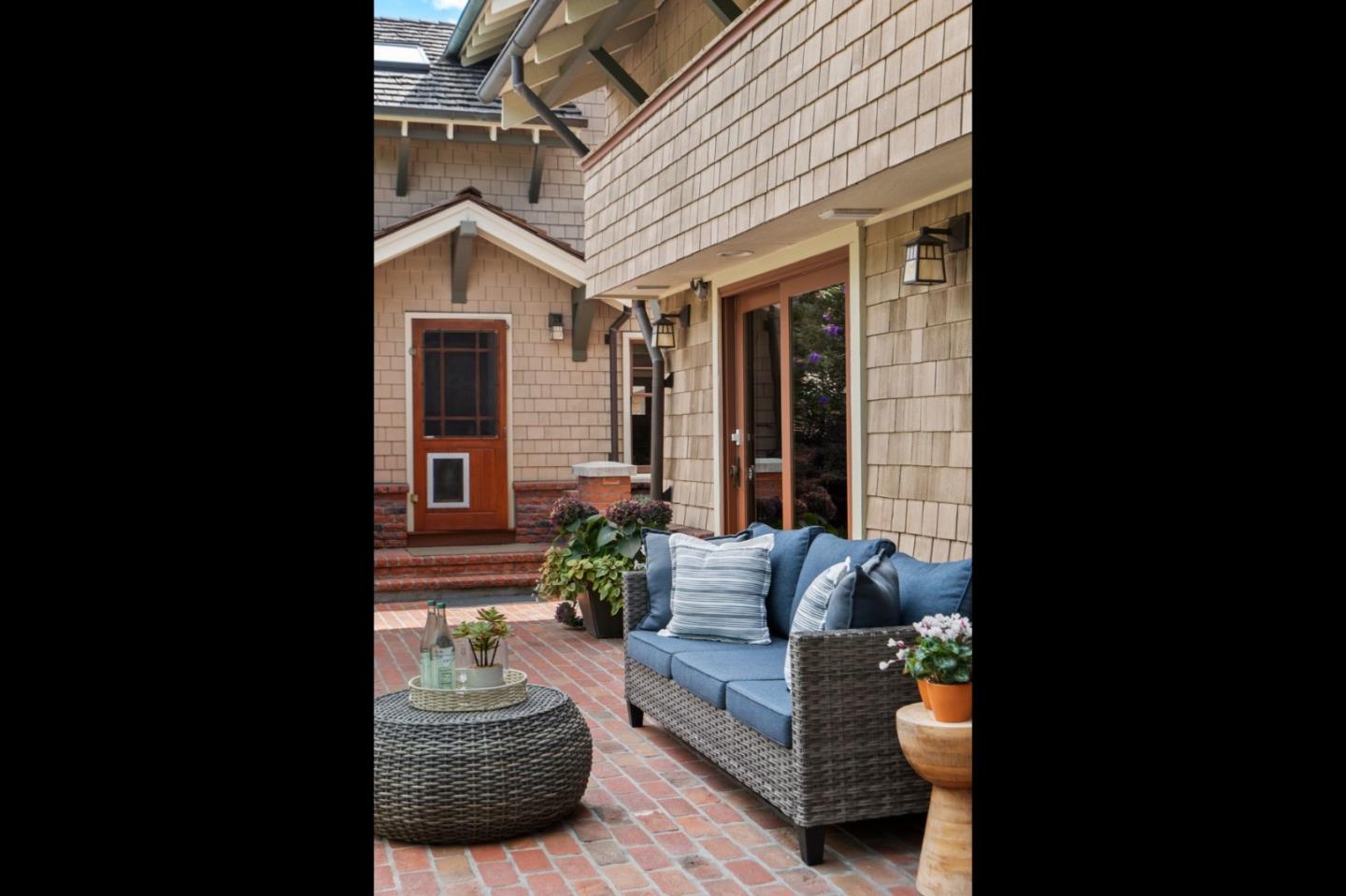 1301 BRYANT ST, PALO ALTO, CA 94301  Photo 4