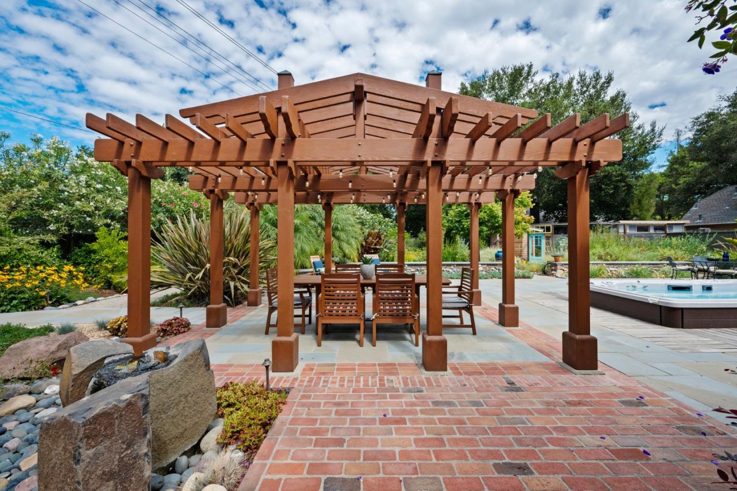 1301 BRYANT ST, PALO ALTO, CA 94301  Photo 7
