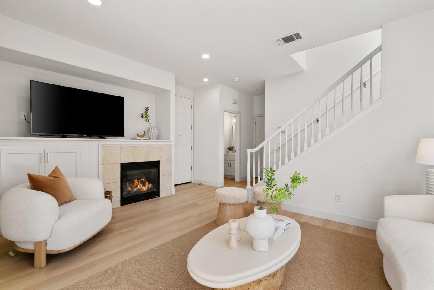 2165 Kingsbury CIR, SantaClara, CA 95054, Photo 6