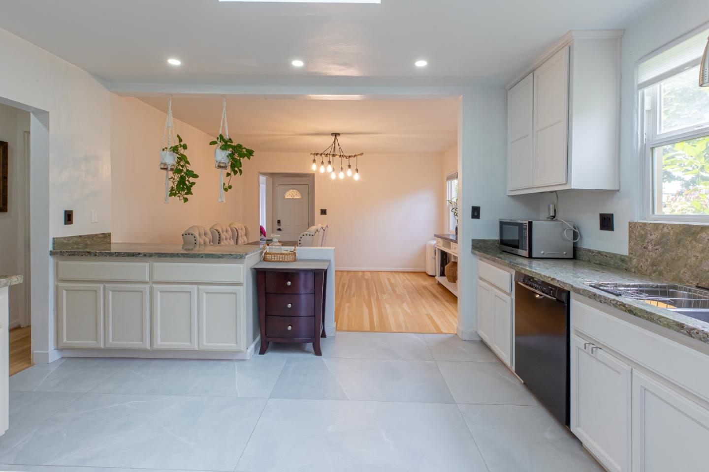 155 E Hedding ST, SanJose, CA 95112, Photo 7