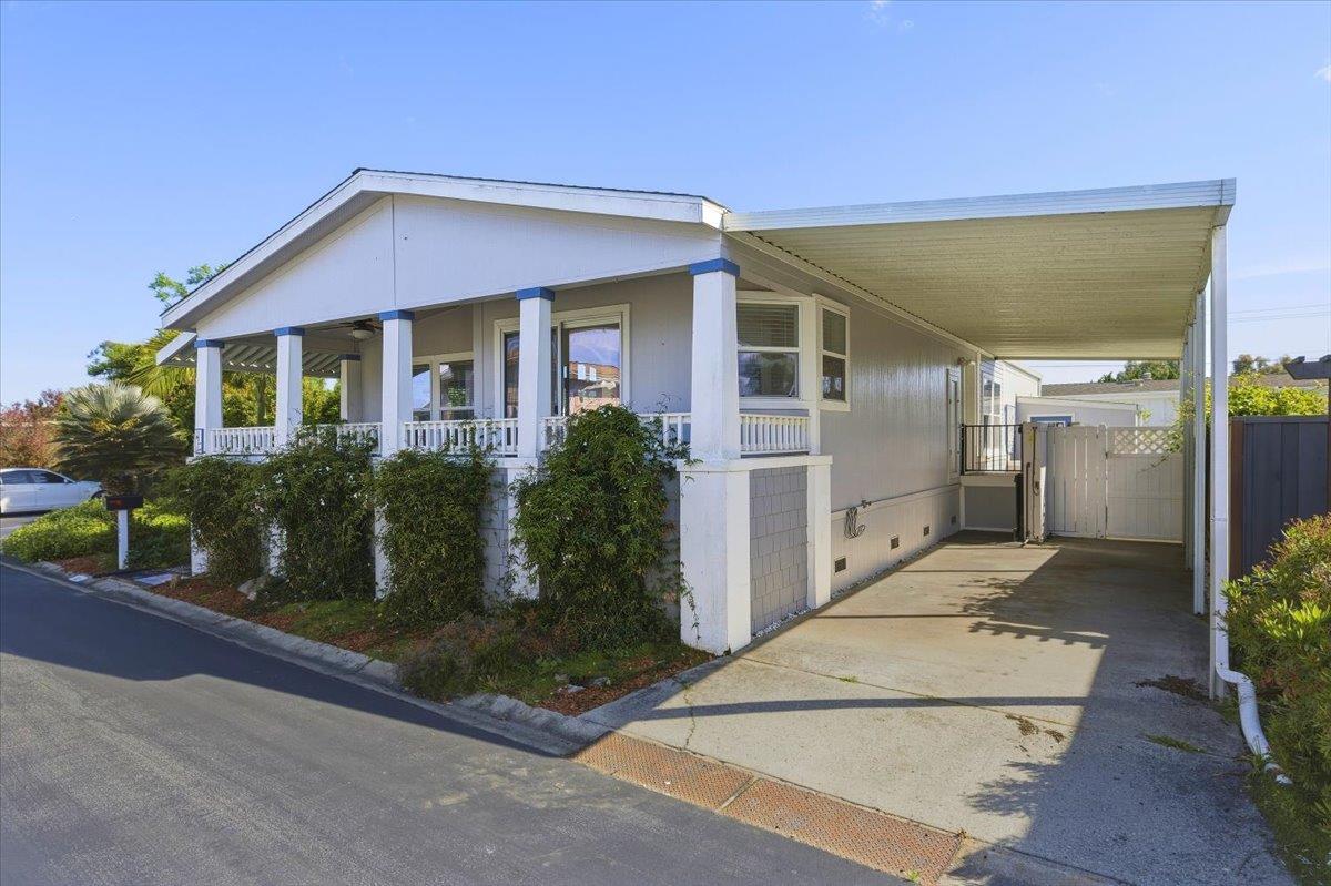 2435 Felt ST 101, SantaCruz, CA 95062, Photo 2