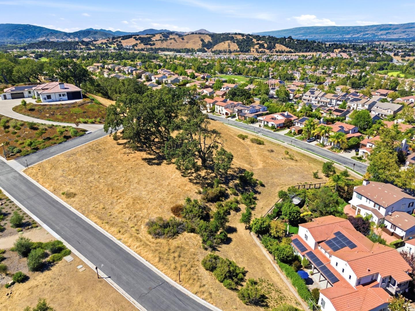 2034 Portmarnock WAY, Gilroy 95020, Photo 3