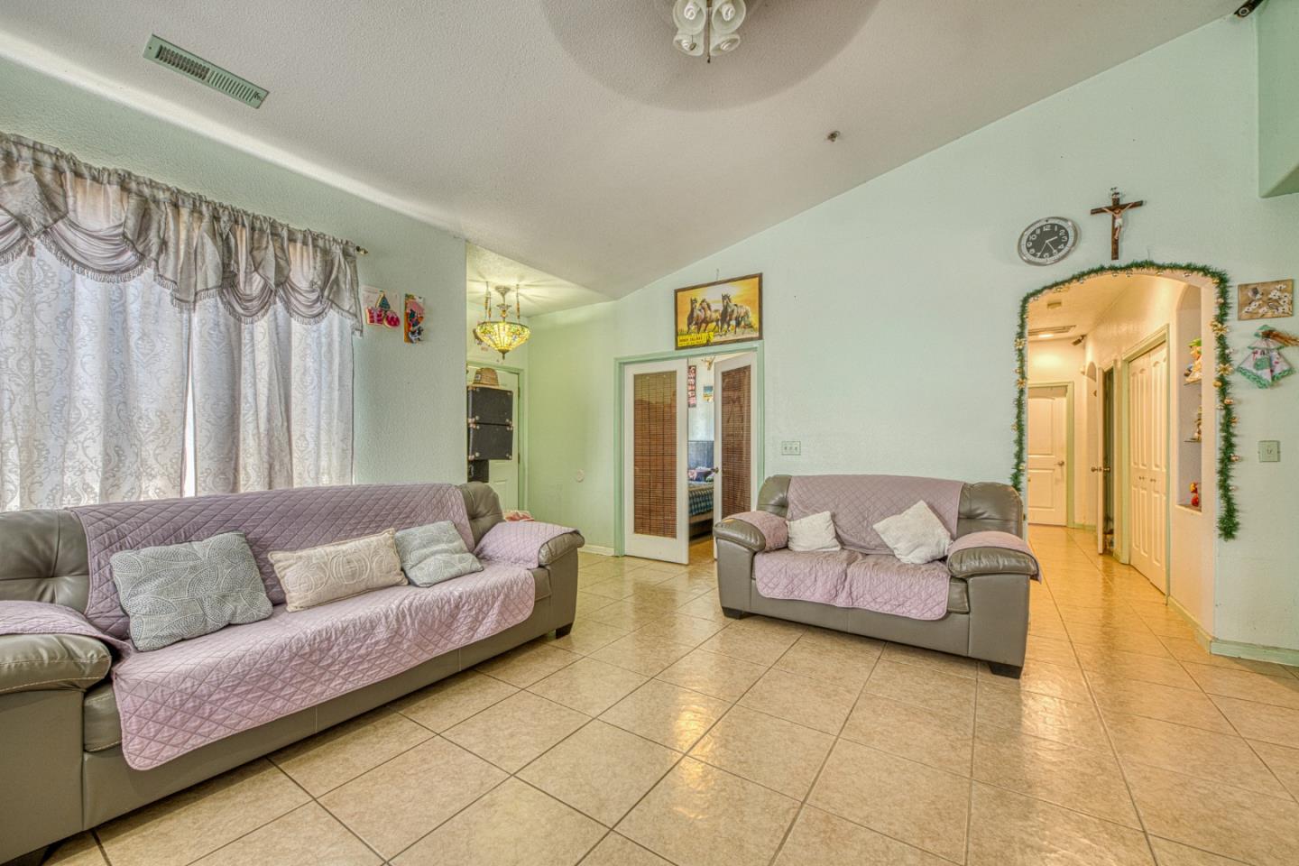 222 Vineyard Dr, Greenfield, CA 93927, Photo 4