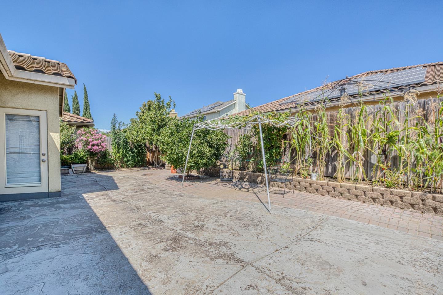 222 Vineyard Dr, Greenfield, CA 93927, Photo 6