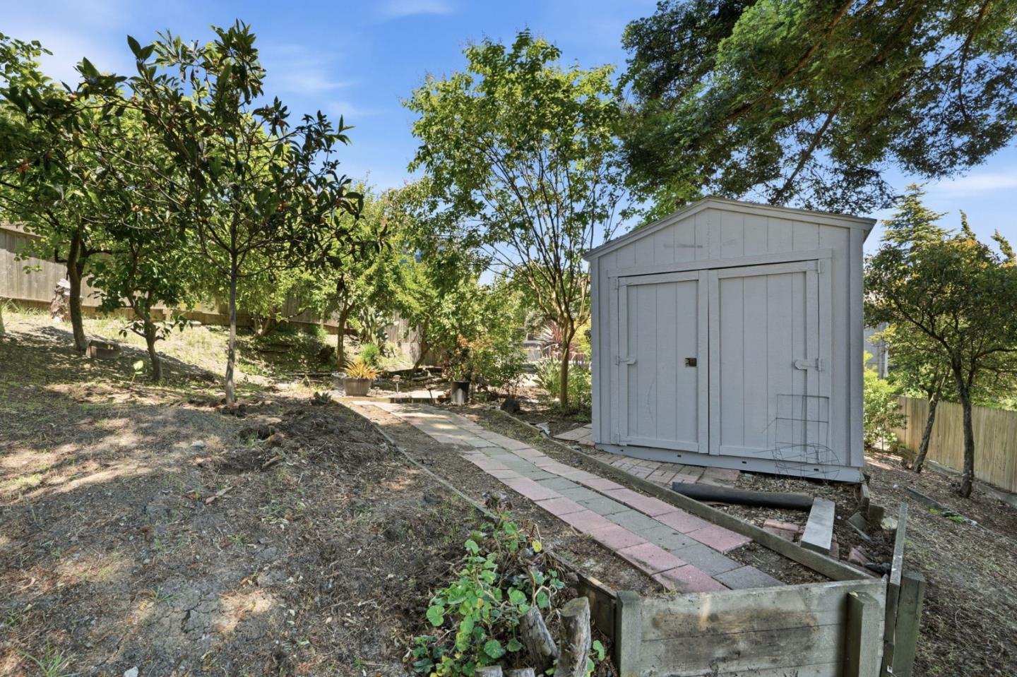 617 Pebble Dr, El Sobrante, CA 94803 photo 47