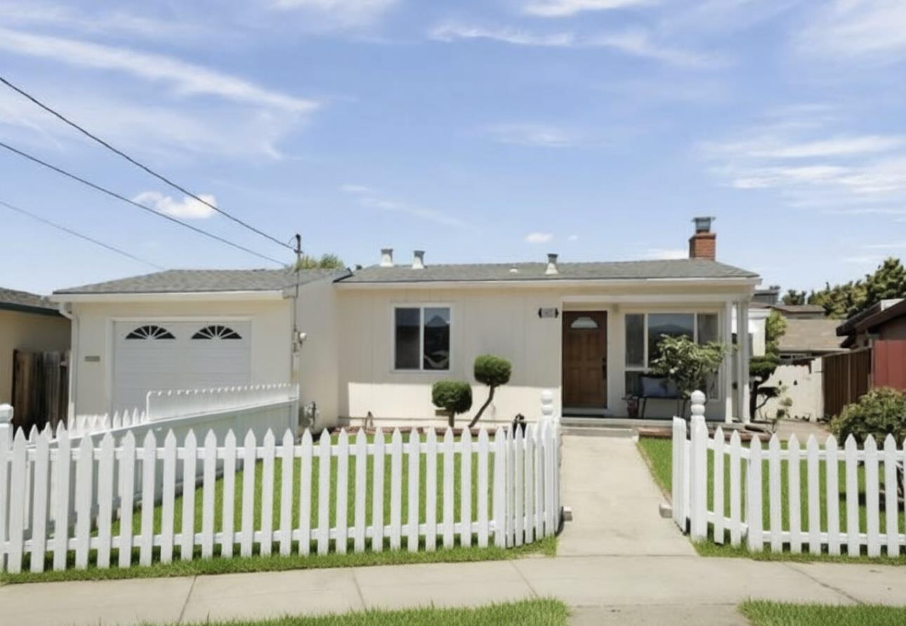 Front Image Thumbnail for ML82059095