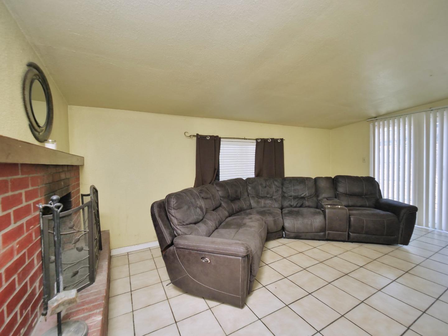 2107 Pennsylvania Ave, Fairfield, CA 94533 photo 10