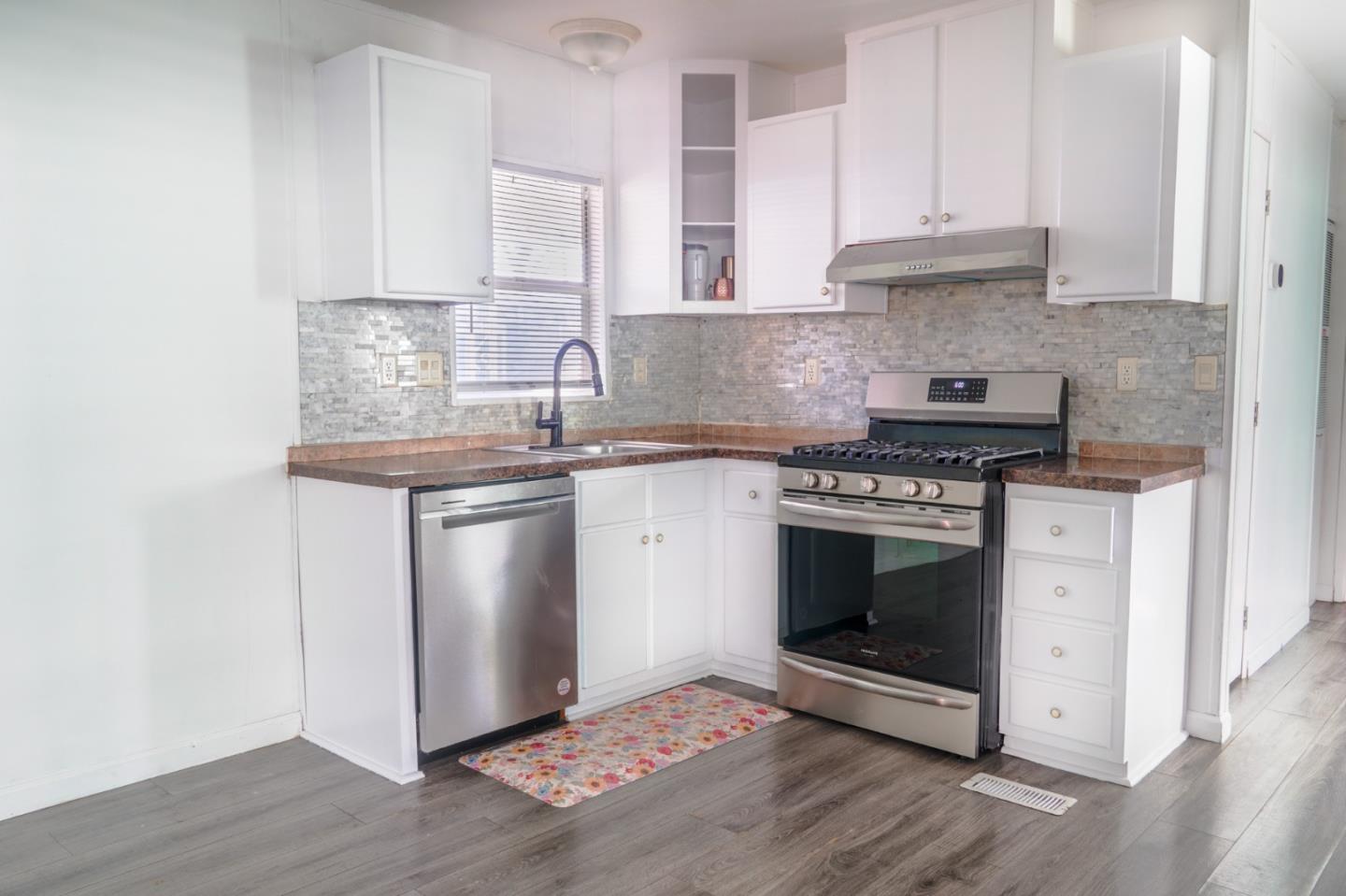 225 El Bosque 225, SanJose, CA 95134, Photo 6