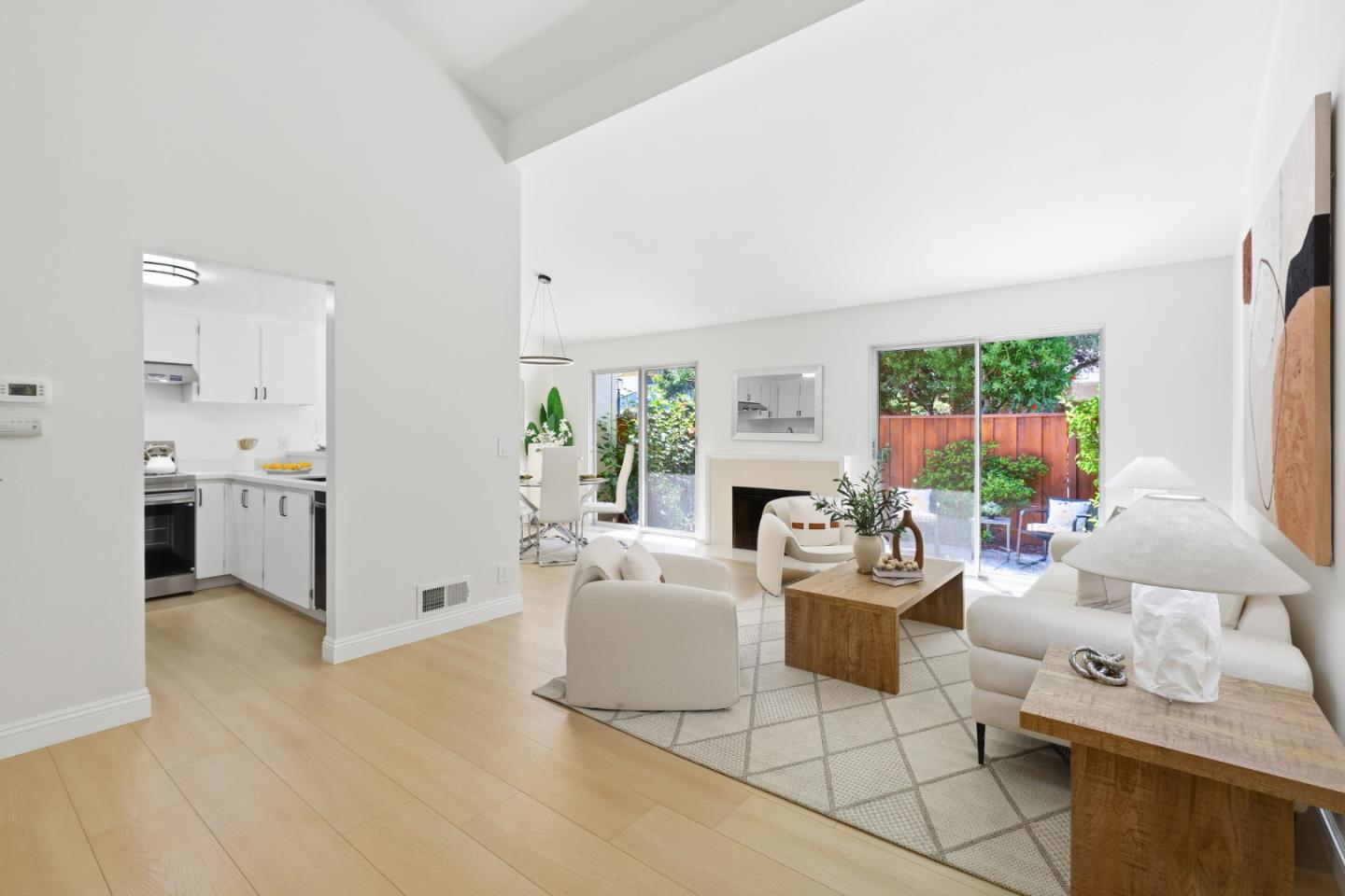 10939 Northshore SQ, Cupertino, CA 95014, Photo 6