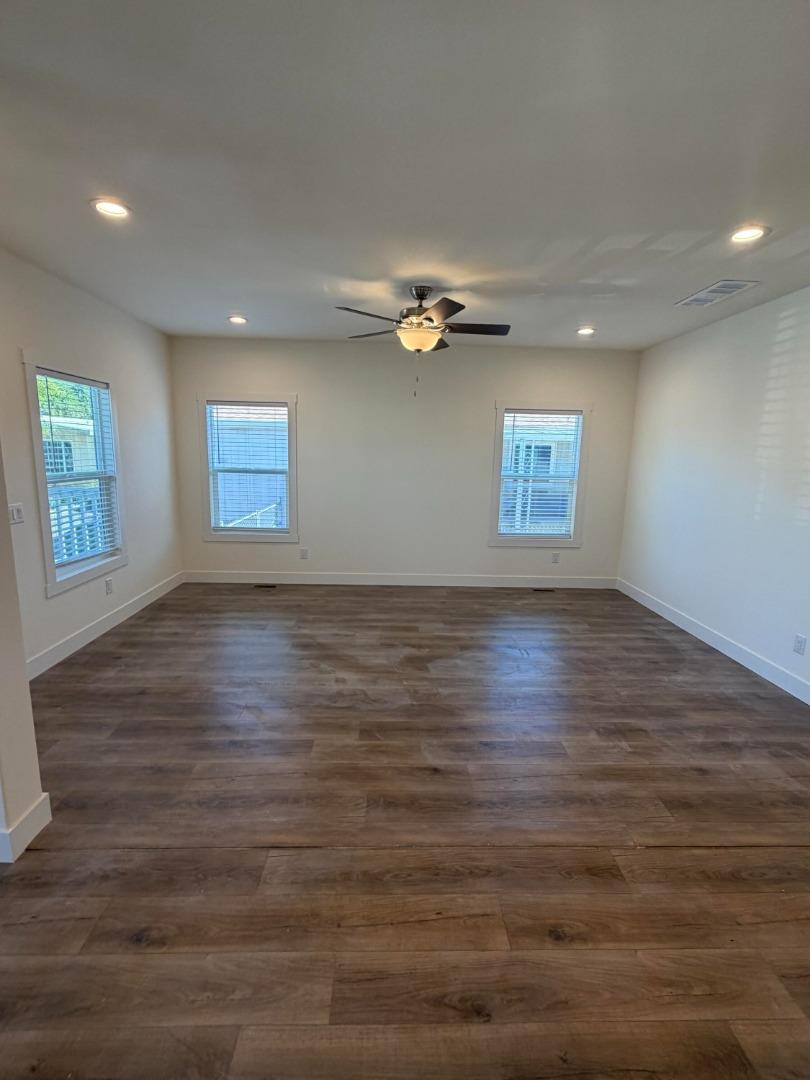 132 Village CIR 132, Sacramento, CA 95838, Photo 3