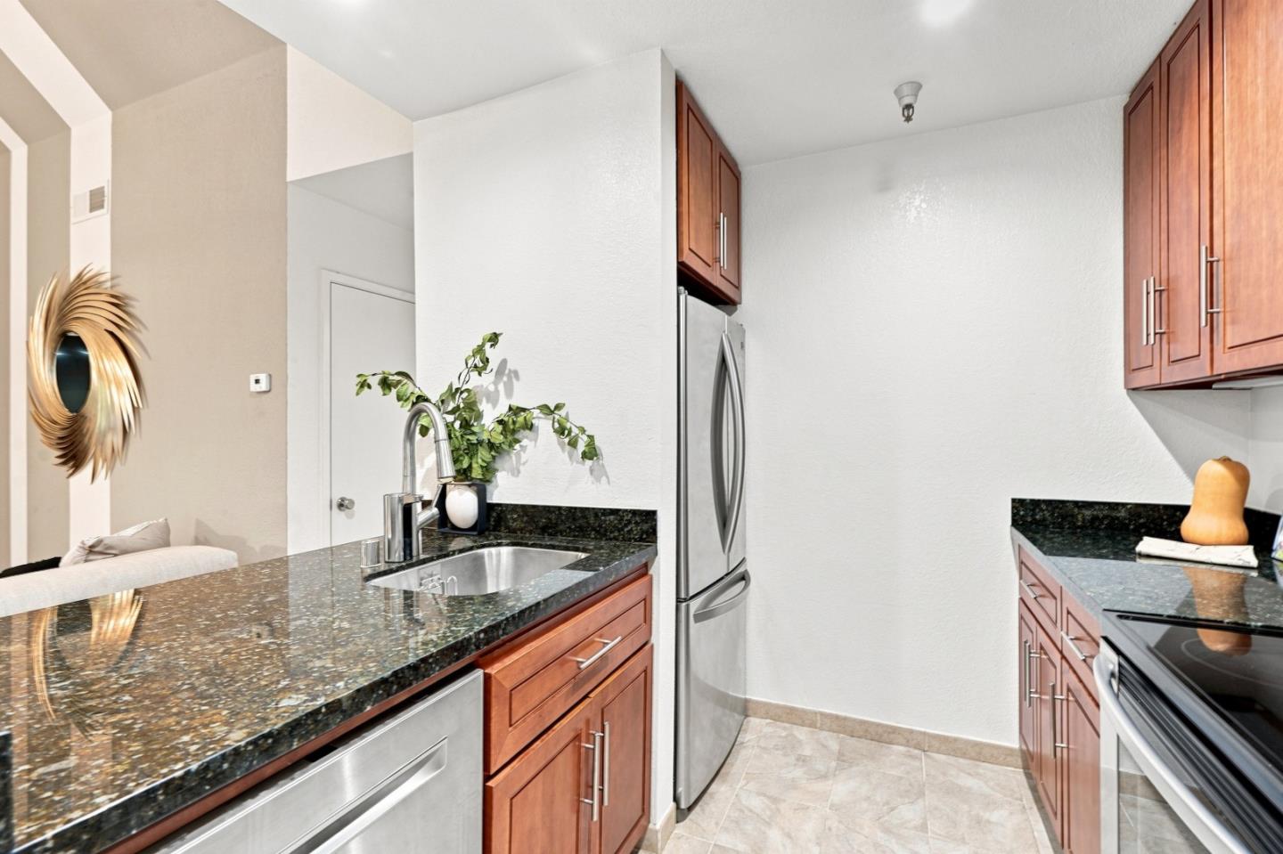 3183 Wayside PLZ 315, WalnutCreek, CA 94597, Photo 6