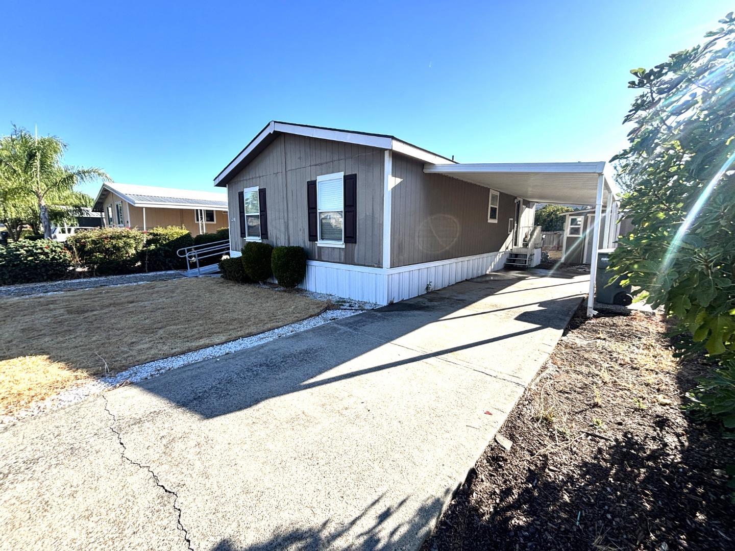 Front Image Thumbnail for ML82059264