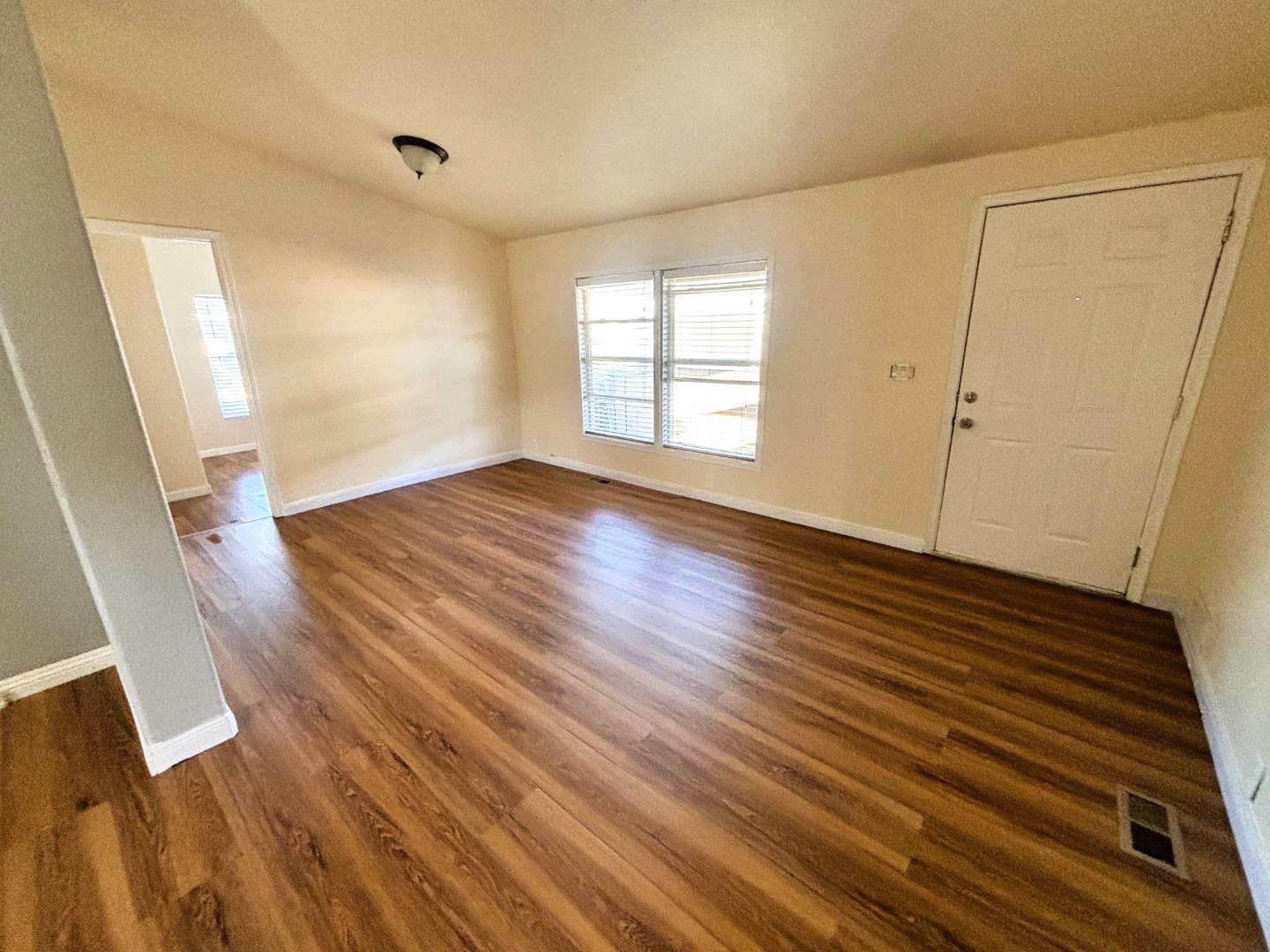 212 Rodeo DR 212, Sacramento, CA 95823, Photo 3