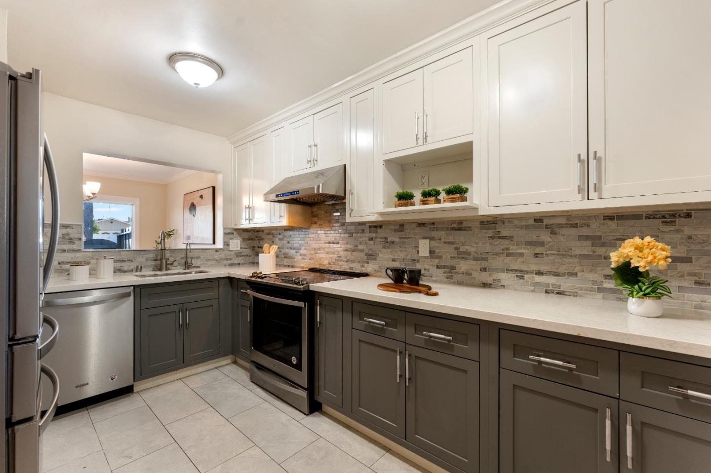 580 Crystalberry TER, SanJose, CA 95129, Photo 2