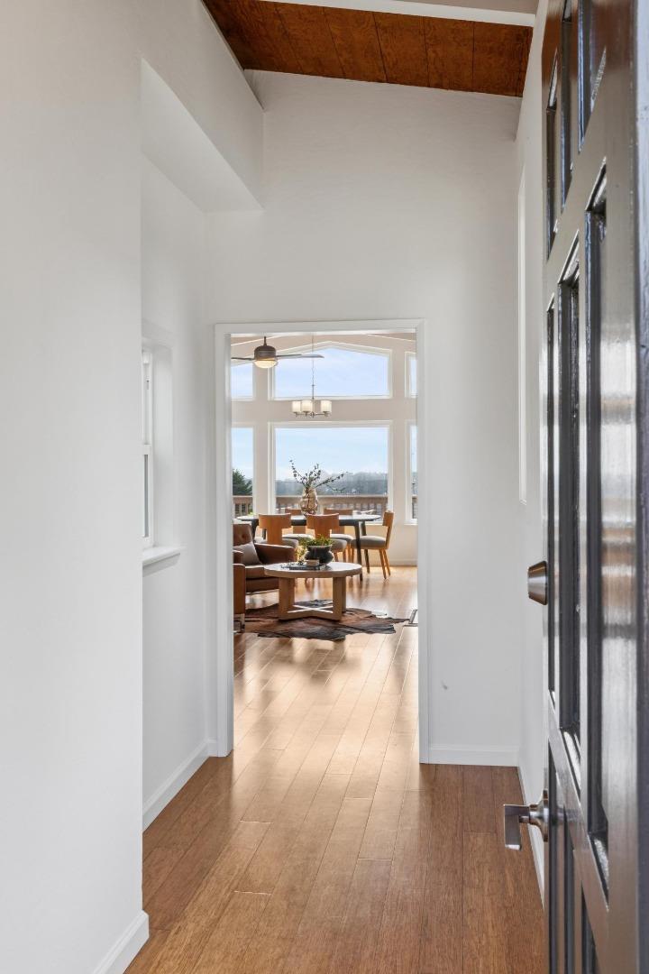 830 Buena Vista ST, MossBeach, CA 94038, Photo 4