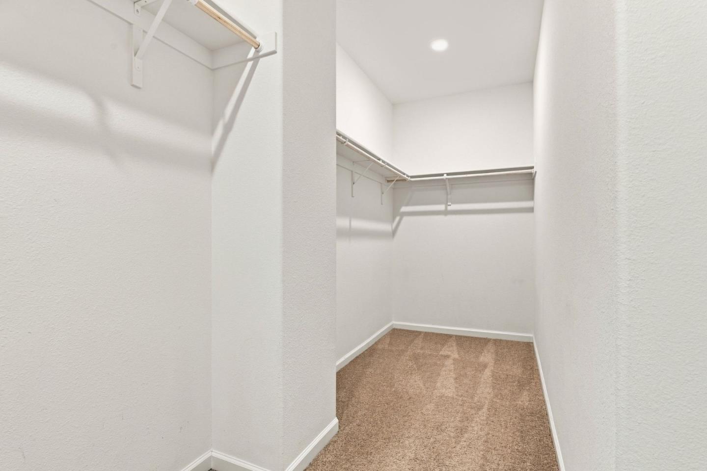600 Duran Ct, Hollister, CA 95023 photo 34